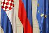 Velika večina vprašanih za nadaljevanje arbitraže o slovensko-hrvaški meji