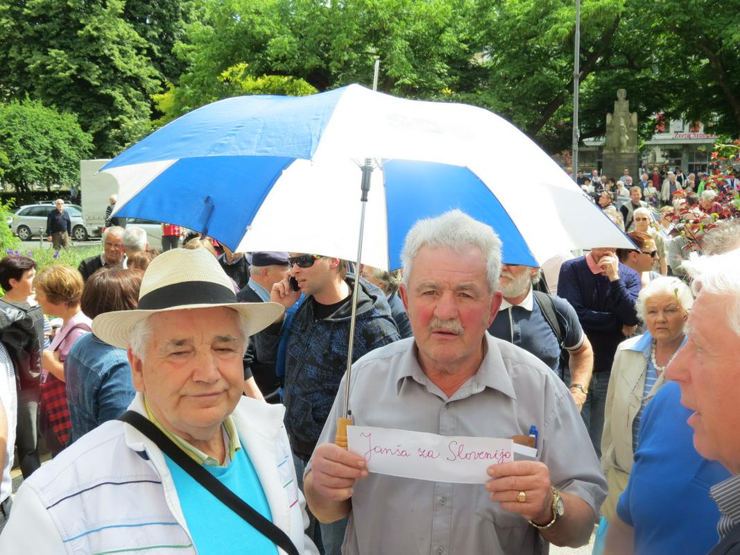 Protest v podporo Janezu Janši v primeru Patria, 3. 6. 2013