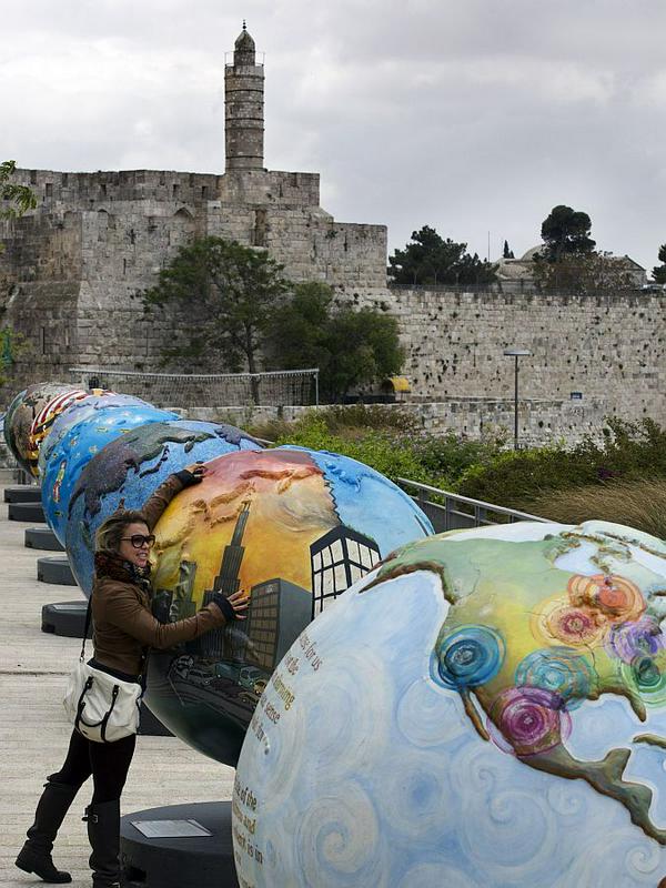 Globusi v Jeruzalem