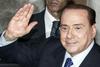 Berlusconi po obsodbi postavil svojo ceno za obstoj vlade