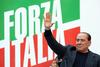 Berlusconijev pakt z mafijo: mafijskim šefom plačeval na milijone evrov