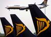 Ryanair nad osip potnikov z več ročne prtljage in nižjimi stroški