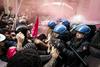 Foto: Italijanski protestniki zahtevali pravico do stanovanja