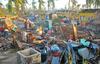 Tajfun na Filipinih zahteval 10.000 žrtev, zdaj grozi še Vietnamu