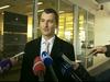 SDS: Če ne bo ukrepala Bratuškova, bomo interpelirali Omerzela