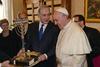 Netanjahu prvič na obisku pri papežu Frančišku