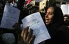 Egipt: Visoka udeležba na referendumu, ustava naj bi bila potrjena