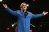 Elton John bi Putina predstavil svojim ruskim gejevskim prijateljem