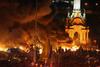 Kijev: Policija je z vodnimi topovi vdrla na Trg neodvisnosti