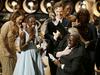 Oskarji: deljeno zmagoslavje za Gravitacijo in 12 let suženj
