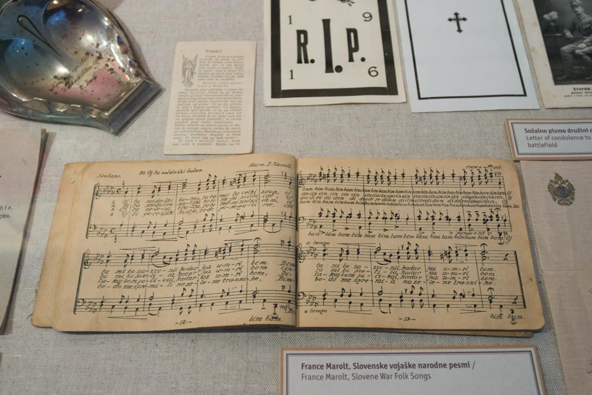 1. svetovna vojna na stalni razstavi v Muzeju novejše zgodovine Slovenije - vojaške narodne pesmi