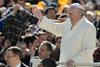 Frančišek prvo obletnico papeževanja zaznamuje s postom in molitvijo