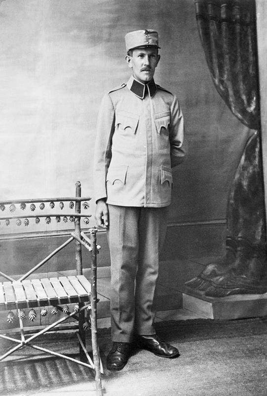 eter Naglič (1883-1959) v vojaški uniformi.