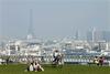 Tudi v Parizu bo Airbnb zaračunaval turistično takso