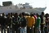 V Libiji na pot v Evropo čaka od 300.000 do 600.000 prebežnikov