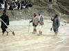 Smrtonosni plaz v Afganistanu pod seboj pokopal 350 ljudi, 2.500 pogrešanih