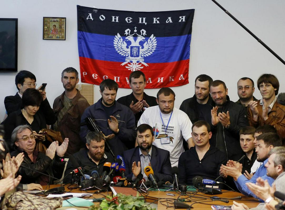 Proruski aktivisti so se soglasno odločili za izvedbo referenduma. Foto: Reuters