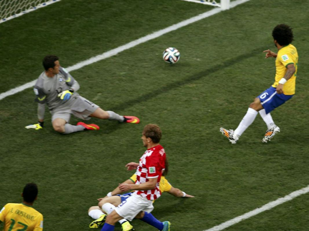 Marcelo je dosegel prvi avtogol na prvenstvu v Braziliji. Foto: Reuters