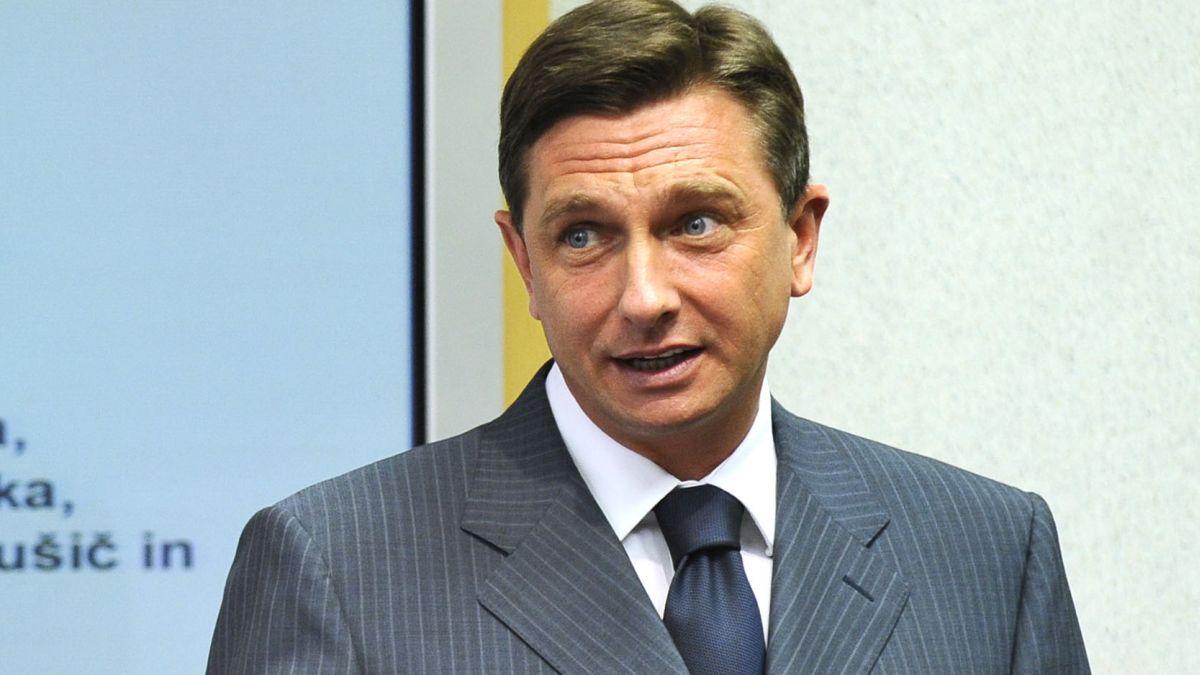 Pahor meni, da je Slovenija spet na prelomni točki. Ni časa za oklevanje pri strukturnih reformah, med drugim meni Pahor. Foto: BoBo