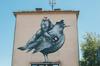 Prvi mural v Ljubljani krasi stavbo, kjer je nekoč domoval Kino Vič