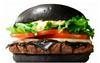 Japonci predstavljajo hamburger s črnim sirom in hlebčkom