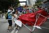 Protestniki v Hongkongu imajo vedno manj podpore zaradi gospodarske škode