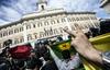 Foto: Milijon Italijanov na ulicah Rima protestiralo proti lažjemu odpuščanju