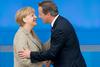Angela Merkel: Cameron se približuje točki brez vrnitve