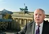 Gorbačov prepričan, da je svet pred novo hladno vojno