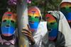 EU: Homoseksualnim pribežnikom ni treba s testi dokazovati homoseksualnosti