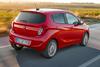 Opel načrtuje električno različico karla