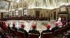 Papež: Vatikanska birokracija trpi za pohlepom in željo po oblasti