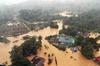 Foto: Malezijo prizadele ene najhujših poplav do zdaj