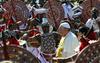 Foto: Papež ob prihodu v Šrilanko pozval k iskanju resnice o vojni