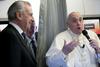 Papež: Vere drugega ne bi smeli žaliti in se iz nje norčevati