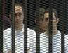 Mubarakova sinova po razveljavitvi obsodbe odkorakala iz zapora
