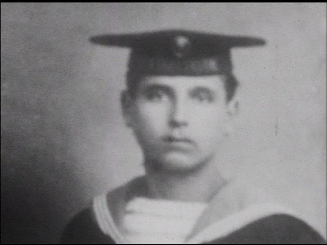 Ivan Kramžar v mornariški uniformi med prvo svetovno vojno.