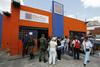 Venezuela: Država prevzela zasebno verigo supermarketov