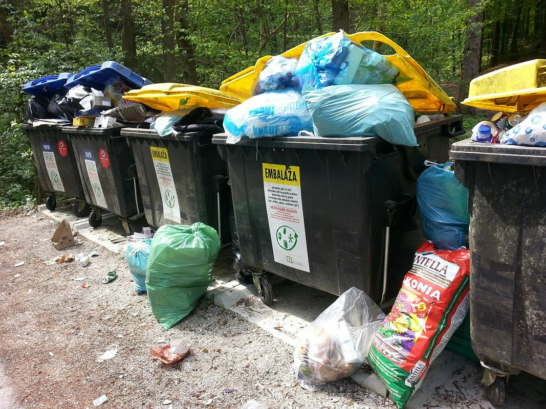 Leta 2013 je nastalo 853 tisoč ton komunalnih odpadkov. Foto: BoBo