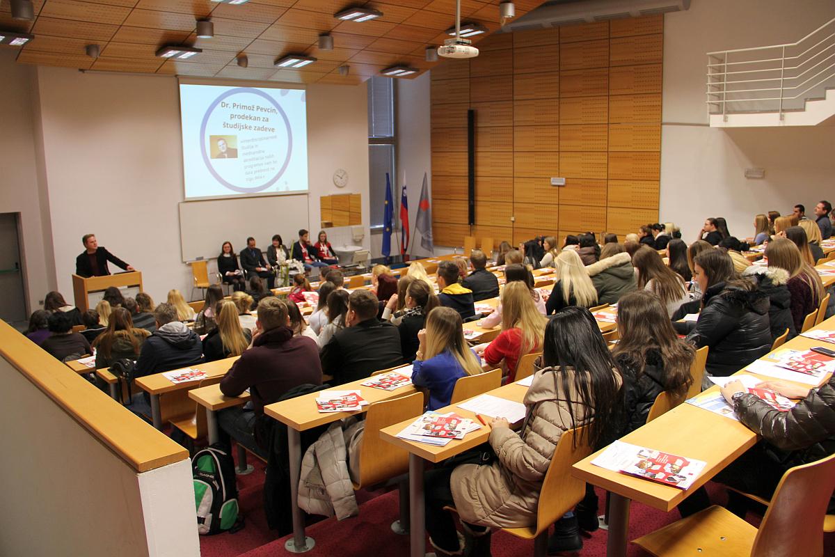 V Ljubljani bodo v novem študijskem letu sprejeli 210 bodočih zdravnikov, v Mariboru 106