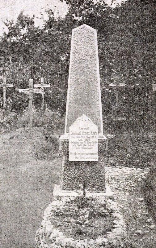 Nagrobni spomenik pri Braniku na soškem bojišču, kjer počiva truplo Franca Kerna, rojenega leta 1894, ki je padel 1. junija 1917 kot poročnik 2. gorskega polka.