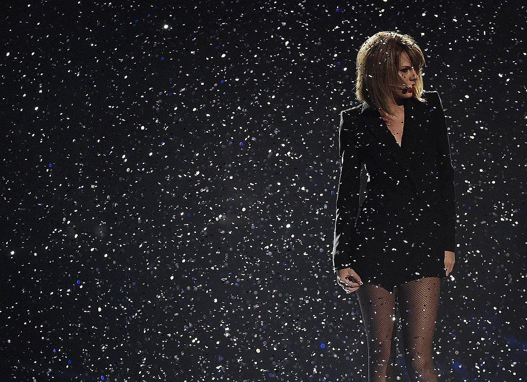 S Folklore je Taylor Swift postala prva oseba v ZDA, katere sedem zaporednih albumov je bilo prodanih v več kot pol milijona izvodih v prvem tednu prodaje. Foto: Reuters