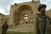 Britanci usposabljajo iraške arheologe, da bodo reševali poškodovano dediščino