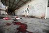Prvi napad Islamske države v Jemnu - več kot 120 mrtvih