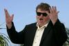 Michael Moore snemal v Sloveniji, fascinira ga brezplačen študij