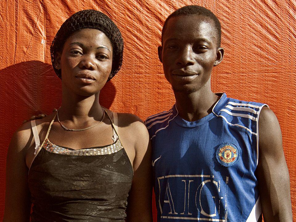 Fotograf Sammy Baloji se osredotoča na preizpraševanje kongovske družbe in identitete v zapletenem predivu časa in prostora med preteklostjo in prihodnostjo, resničnim in namišljenim. Foto: Sammy Baloji