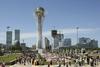 Nursultan tudi uradno znova Astana, predsednik omejen na le en mandat