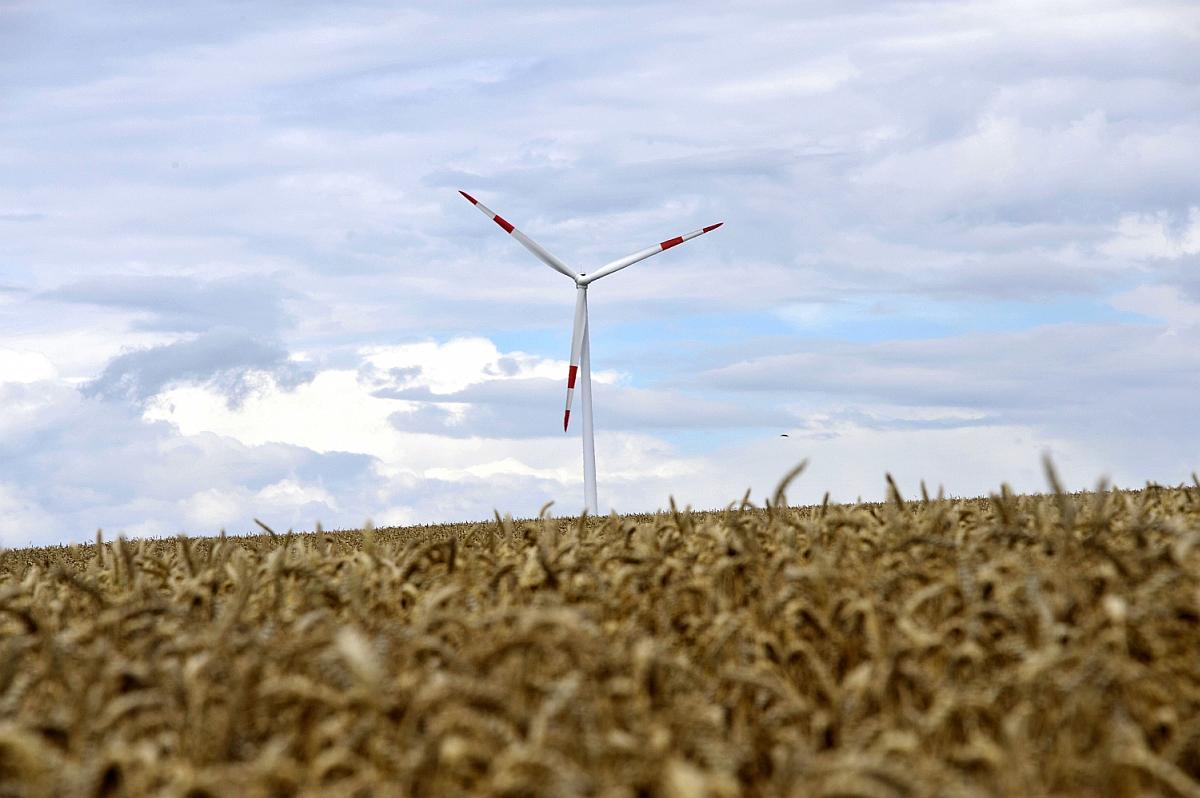 V Avstriji se z vetrno energijo oskrbuje milijon gospodinjstev, pri nas pa imamo le dve vetrnici. Foto: BoBo