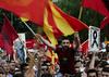 Foto: Množica protestnikov v Skopju zahtevala odstop vlade