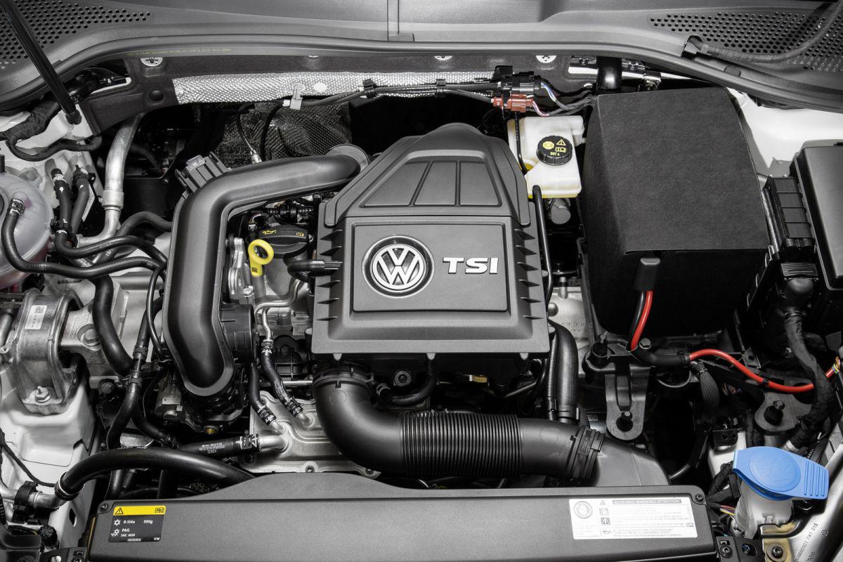 Bencinski motorji so Nemčiji med kupci novih vozil še vedno zaželeni. Foto: Volkswagen